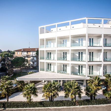 Hotel Oceanomare Punta Marina Ngoại thất bức ảnh