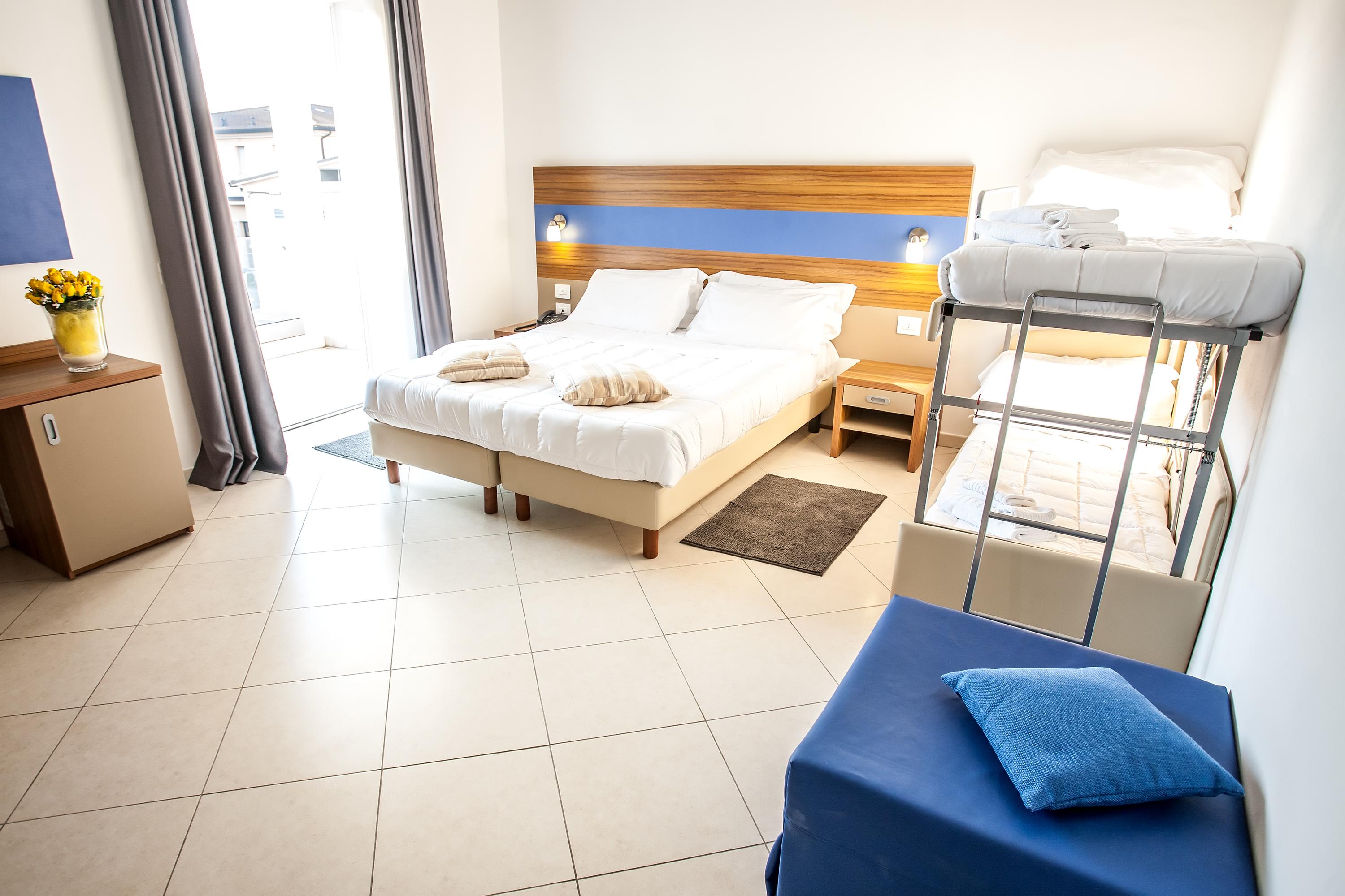 Hotel Oceanomare Punta Marina Ngoại thất bức ảnh