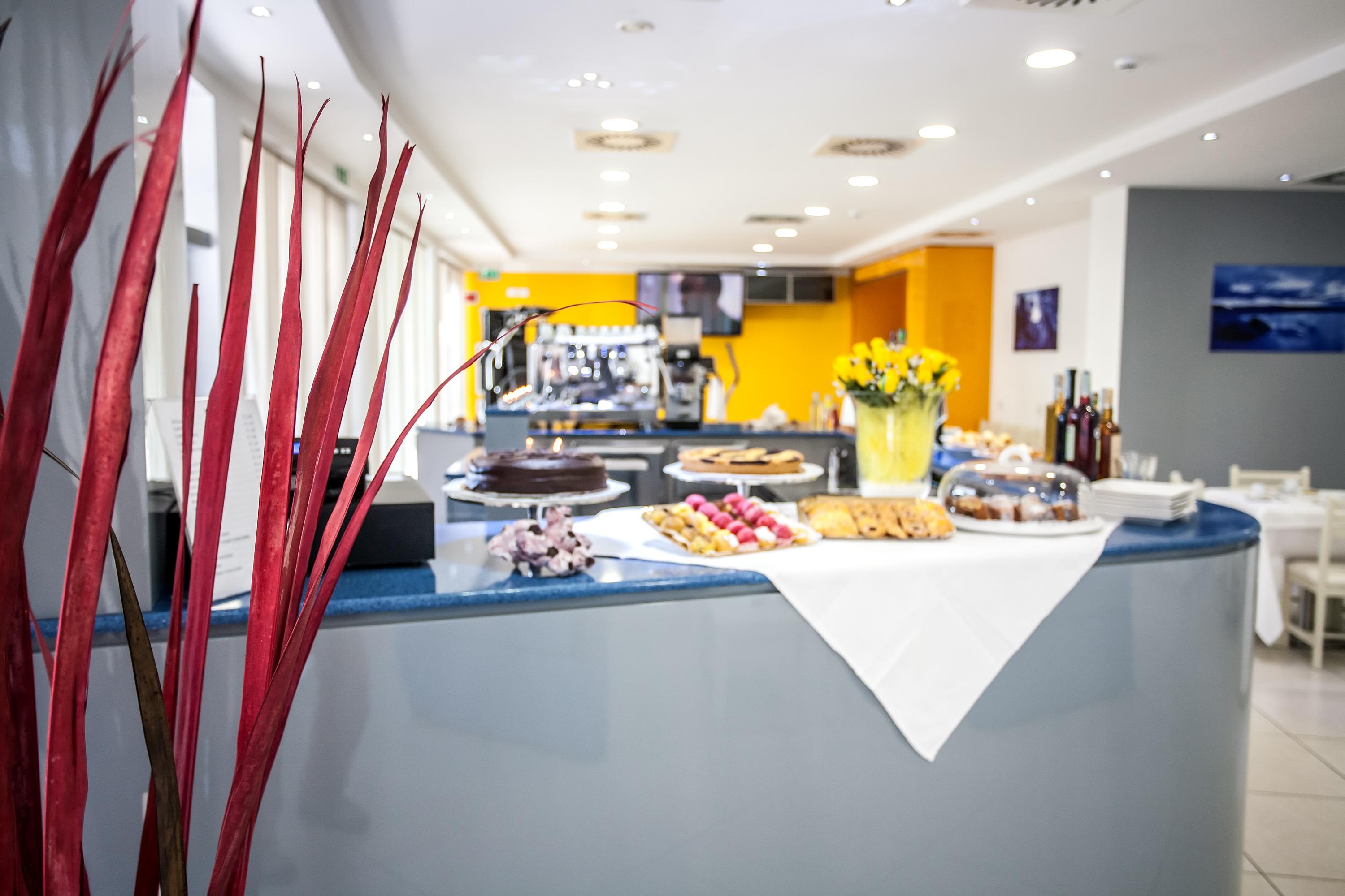 Hotel Oceanomare Punta Marina Ngoại thất bức ảnh