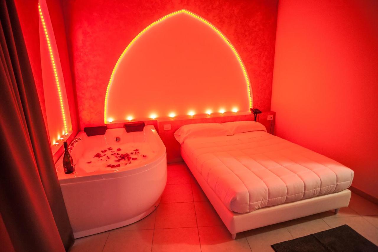 Hotel Oceanomare Punta Marina Ngoại thất bức ảnh