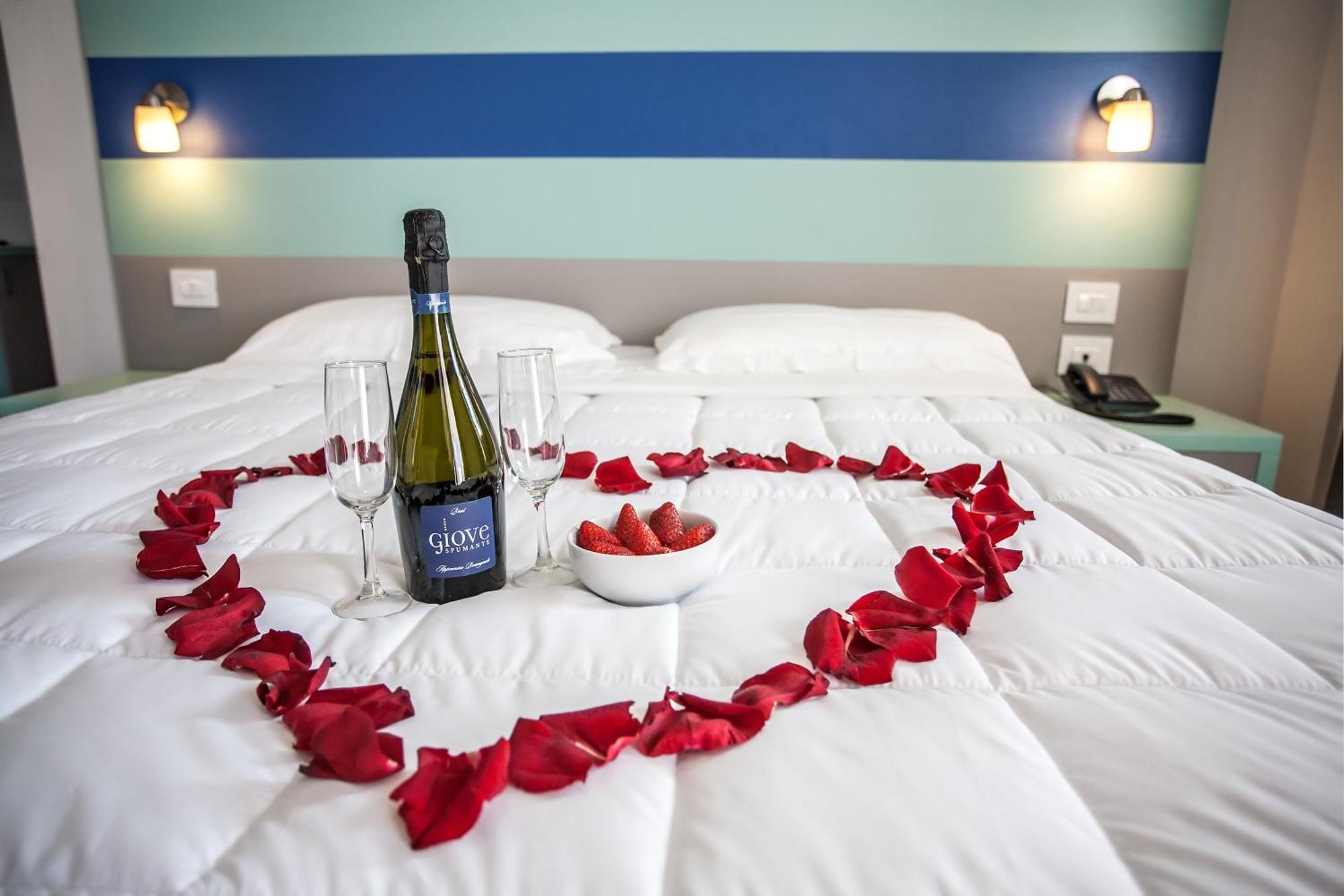 Hotel Oceanomare Punta Marina Phòng bức ảnh